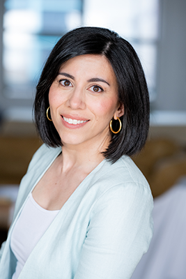 Cristina Henríiquez Headshot
